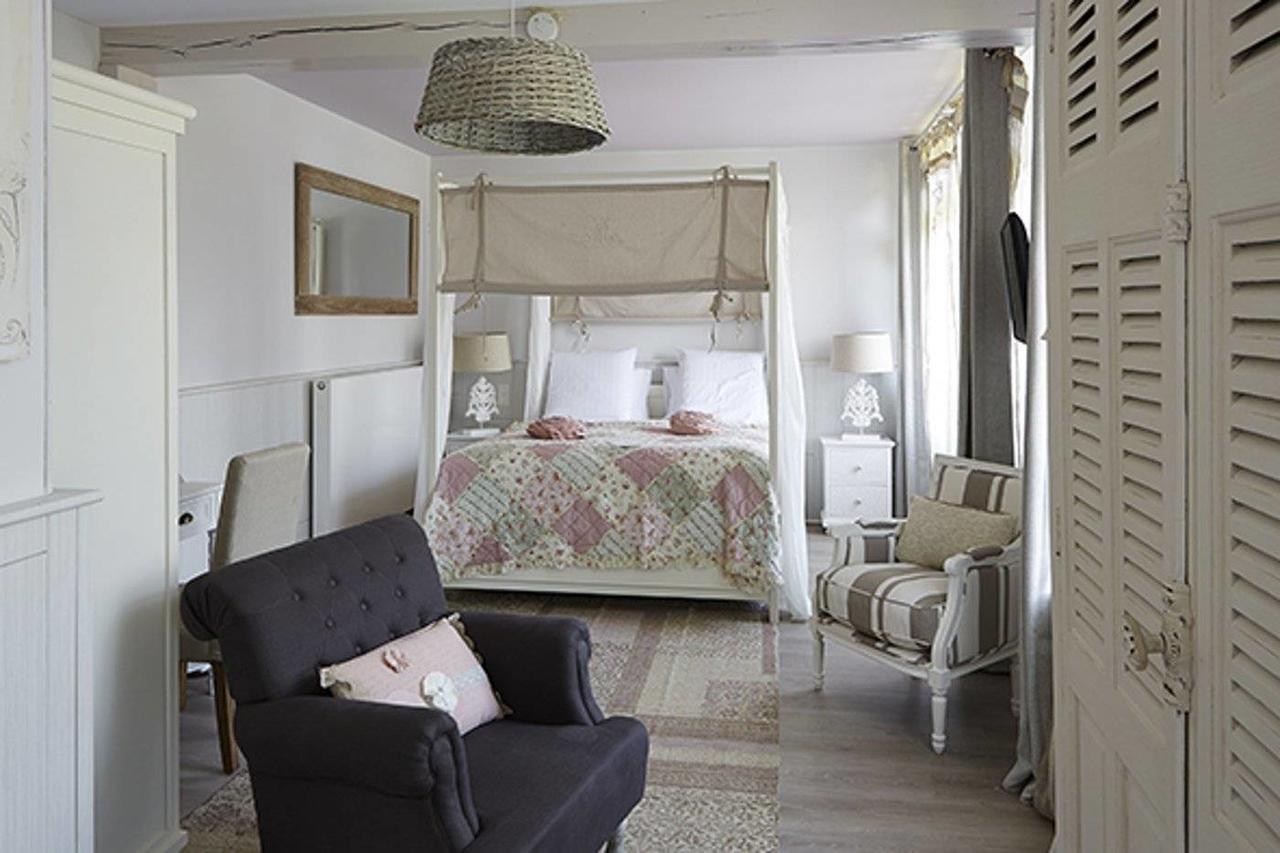 The Originals Hotel Le Cise Restaurant Chambres Et Suites Олт Екстериор снимка